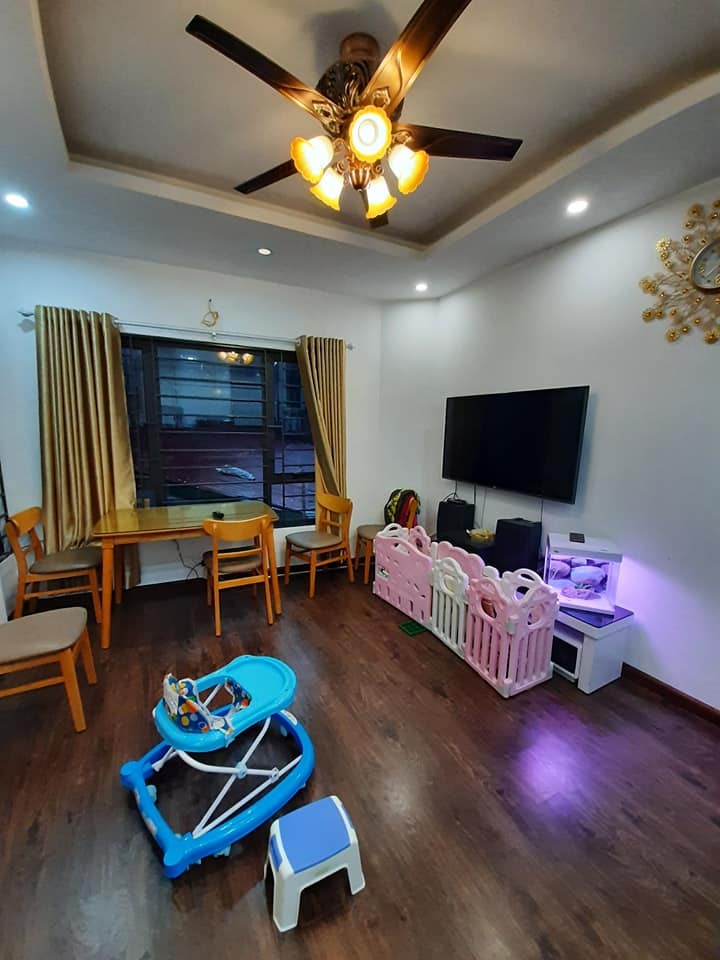 Bán Nhà Khương Trung 35m2 - Gần Oto - 2 Mặt Thoáng - Mới Đẹp Ở Ngay - Dân Chí Cao