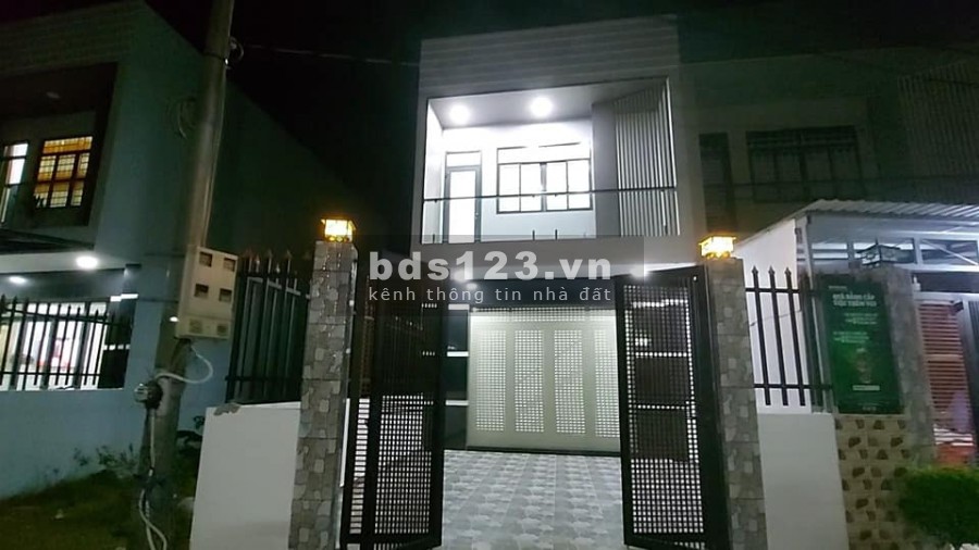 Bán nhà phố Bình Chánh nằm trong dự án Nhà Xinh Home Garden