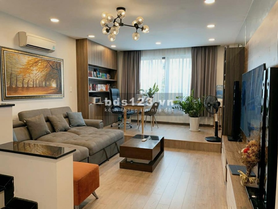 [GẤP] 13.8 TỶ Bán nhà HXH Phan Xích Long Phú Nhuận 70M2 5 Lầu 5PN 6WC