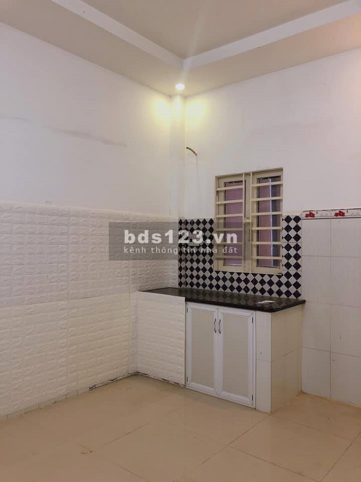 Bán gấp nhà 35m2 chỉ 3 tỷ 4 Nơ Trang Long Bình Thạnh, vị trí đẹp.