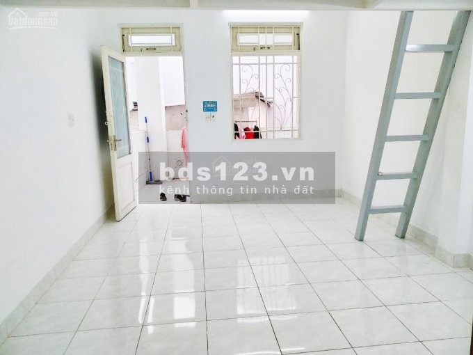 Hiện tại cần tiền để lo việc gia đình nên bán dãy trọ