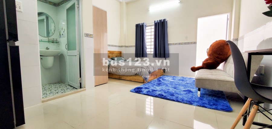 Cho Thuê Căn hộ Mới Xây Có Ban Công. Đầy Đủ Nội Thất 35m2. Ngay Chợ Hoàng Hoa Thám