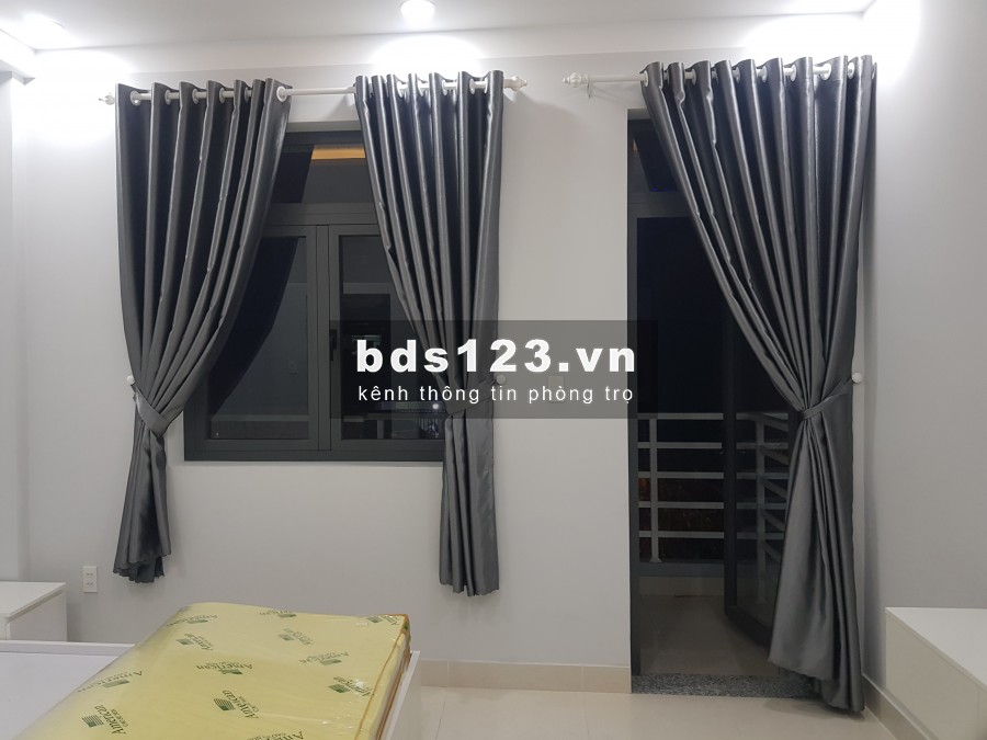 Cho thuê nhà trọ cao cấp full nội thất, nhà mới xây có thang máy, bãi xe rộng. Mặt tiền đường lớn