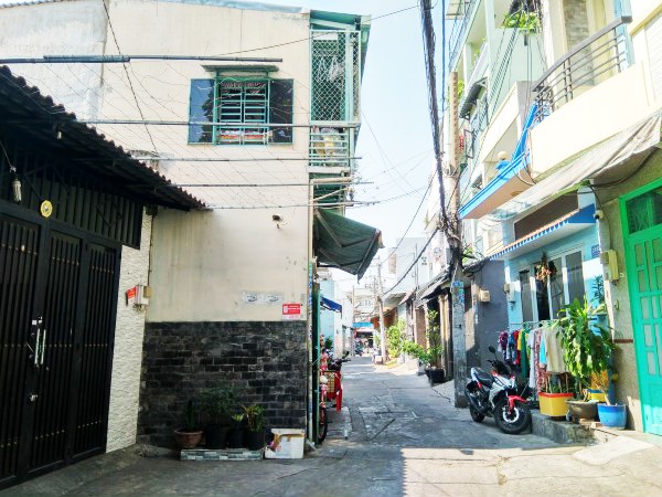 Bán nhà hẻm đường Phú Thọ Hòa, quận Tân Phú, DT: 4x20 1 lầu giá 8 tỷ hẻm thông