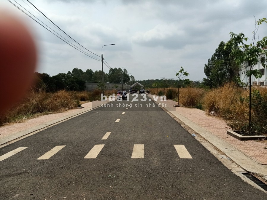 Sổ Riêng + Thổ Cư. 770tr/nền Dân cư hiện hữu gần sân bay Long Thành.Đường DT 769