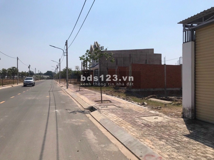 Đất mặt tiền quốc lộ 13 thị trấn Lai Uyên Bàu Bàng