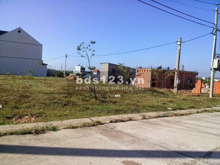 CHÍNH CHỦ KẸT TIỀN SANG GẤP LÔ GÓC 600M2 MT CHỢ SÁT KCN