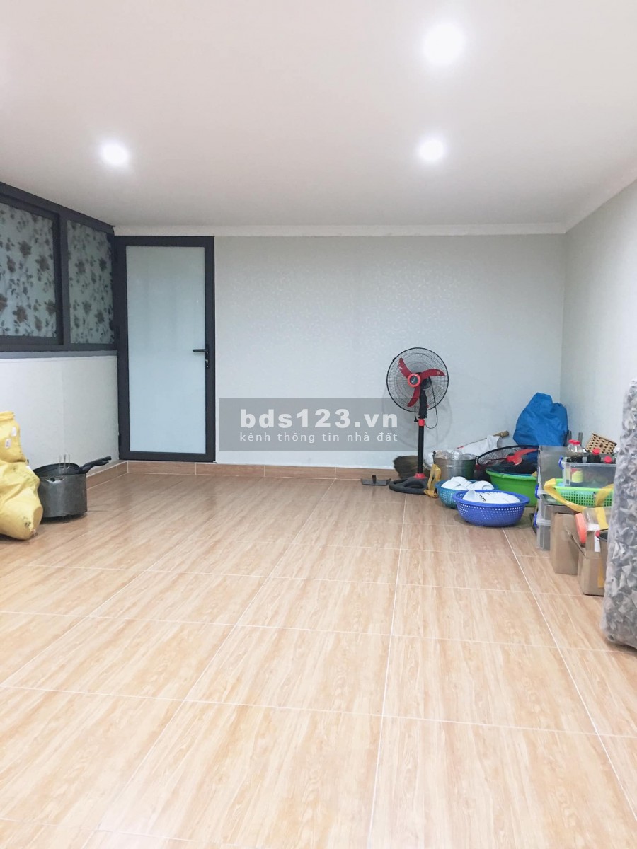 Nhà đẹp mặt ngõ Văn Chương kinh doanh sầm uất 25m2 3 tầng chỉ 4.5 tỷ