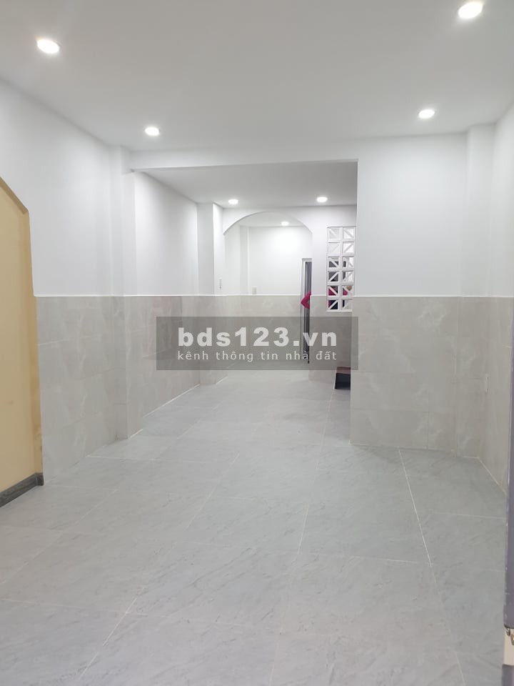 Bán Gáp Nhà Điện Biên Phủ Phường 22 Bình Thạnh, 3 phút ra Land mart 81