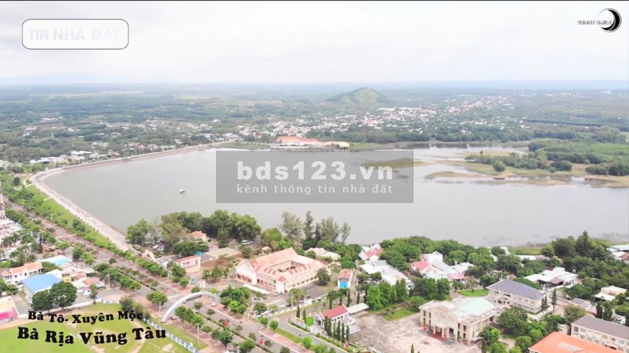 Bán khu đất 2 mặt tiền đường ODA 12m, vuông vức, Sổ đỏ sẵn, Ngay chợ Bà Tô, Giá 1.25 tr/ m2