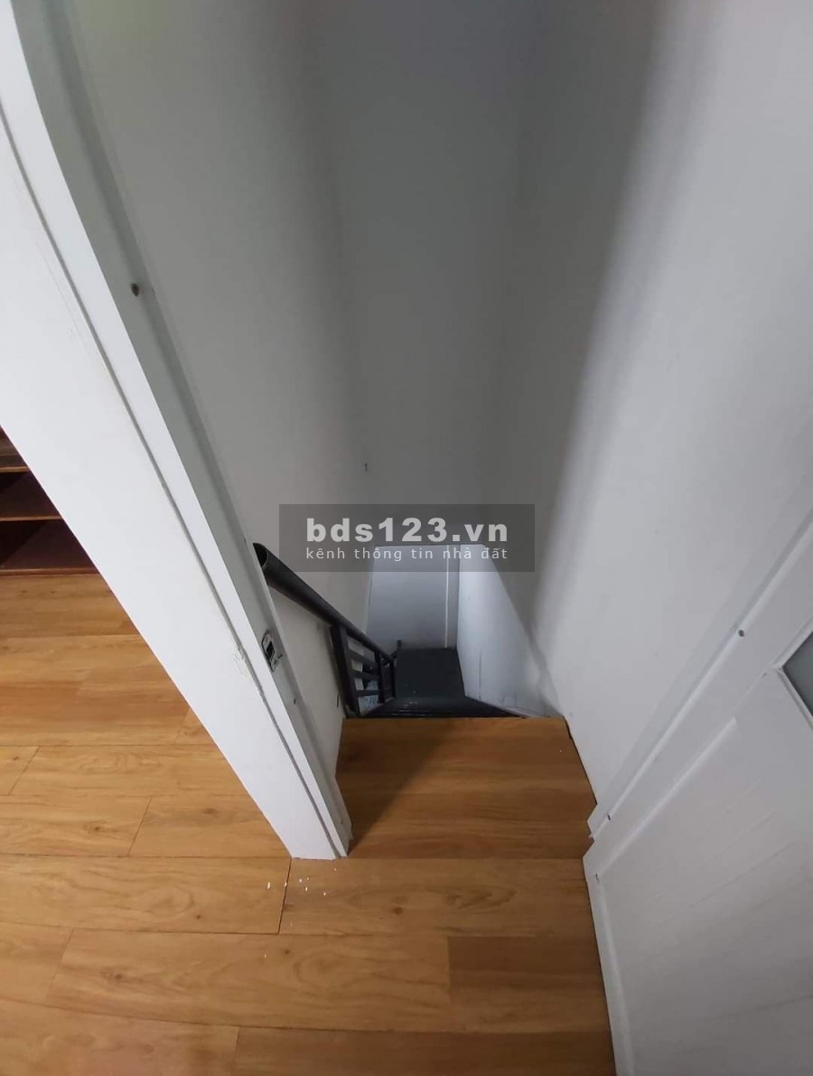 Bán gấp nhà 4.6 tỷ Hoà Hảo Phường 4 Quận 10 hxh 44m2
