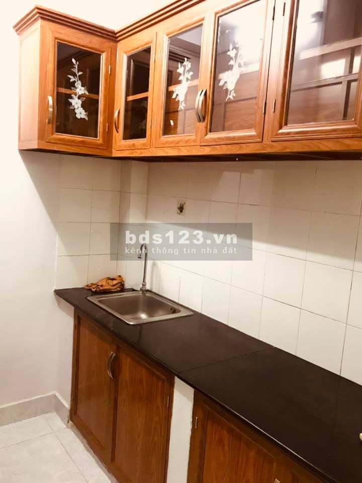 CHO THUÊ NGUYÊN CĂN QUẬN PHÚ NHUẬN VỪA SỬA MỚI VÀO Ở NGAY KHÔNG NỘI THẤT 9TR/THÁNG