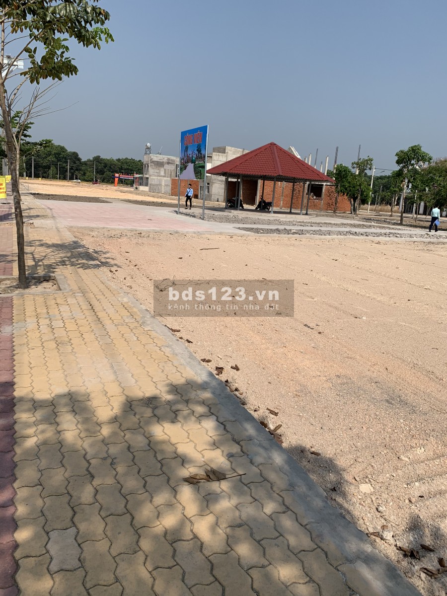 Đất mặt tiền quốc lộ 13 thị trấn Lai Uyên Bàu Bàng
