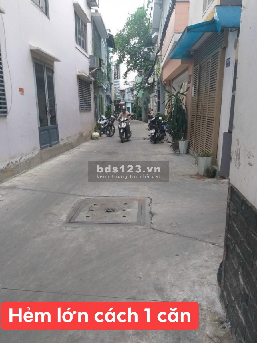 CHO THUÊ NGUYÊN CĂN QUẬN PHÚ NHUẬN VỪA SỬA MỚI VÀO Ở NGAY KHÔNG NỘI THẤT 9TR/THÁNG