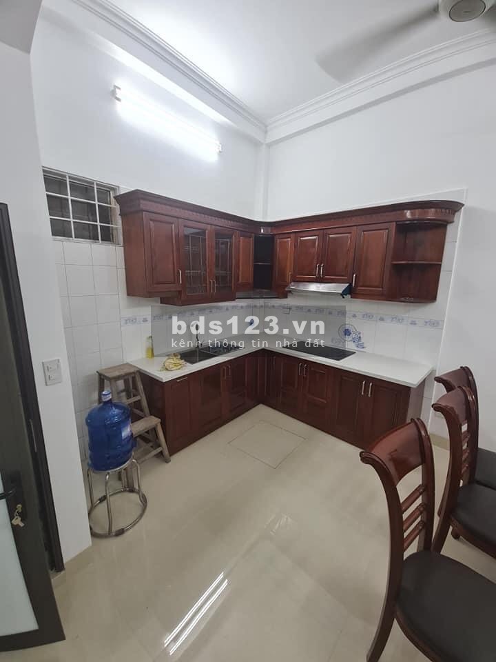 Nhà HOÀNG QUỐC VIỆT VỀ Ở LUÔN, MẶT TIỀN CỰC ĐẸP VÀ RỘNG, CHƯA TỚI 4 TỶ.