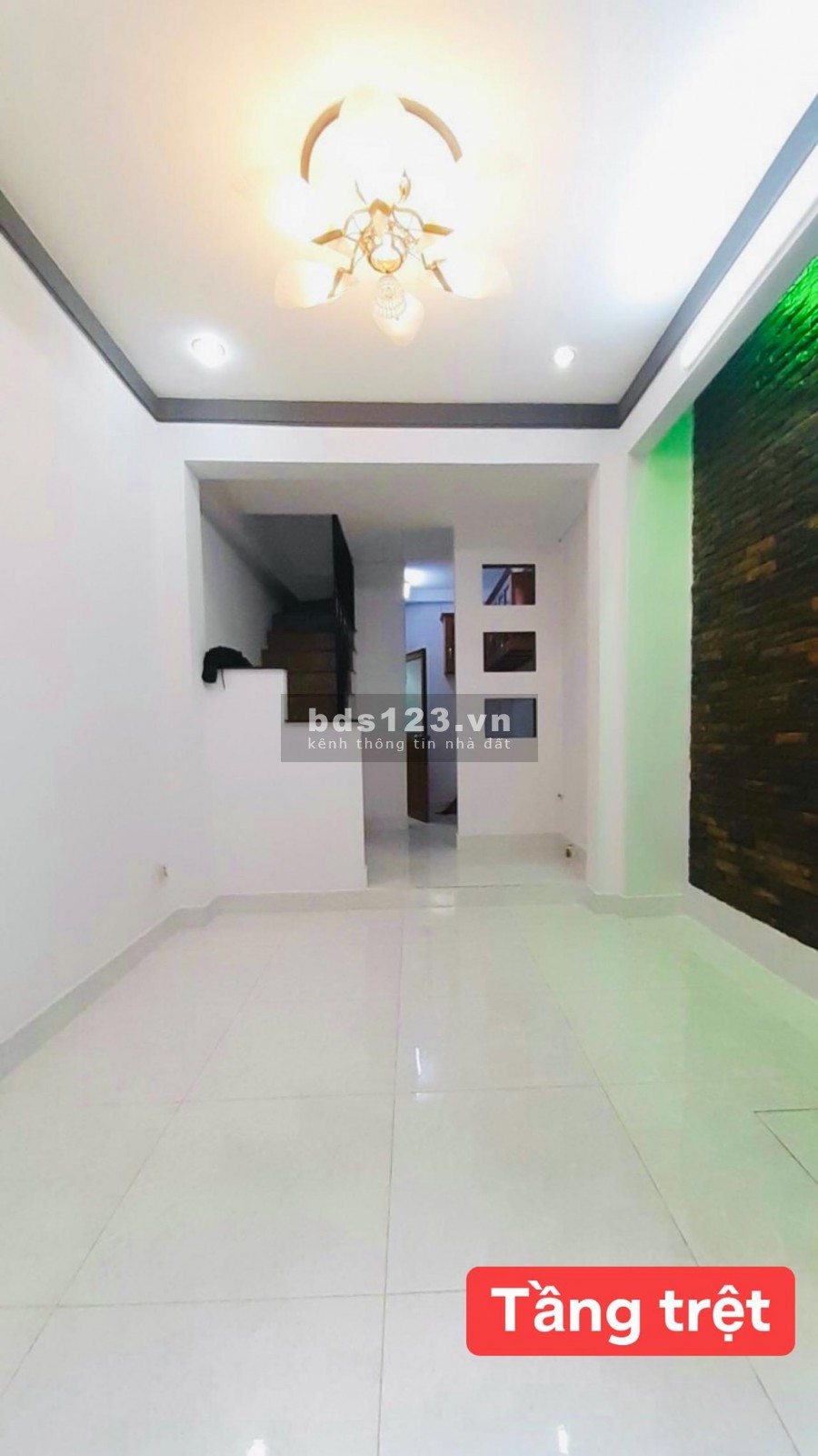 CHO THUÊ NGUYÊN CĂN QUẬN PHÚ NHUẬN VỪA SỬA MỚI VÀO Ở NGAY KHÔNG NỘI THẤT 9TR/THÁNG