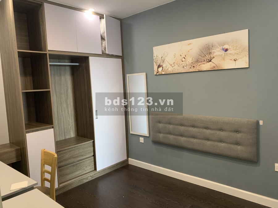 Cho thuê căn hộ Novaland Hồng Hà tầng 19, gió mát, 74m2, giá 14tr/tháng
