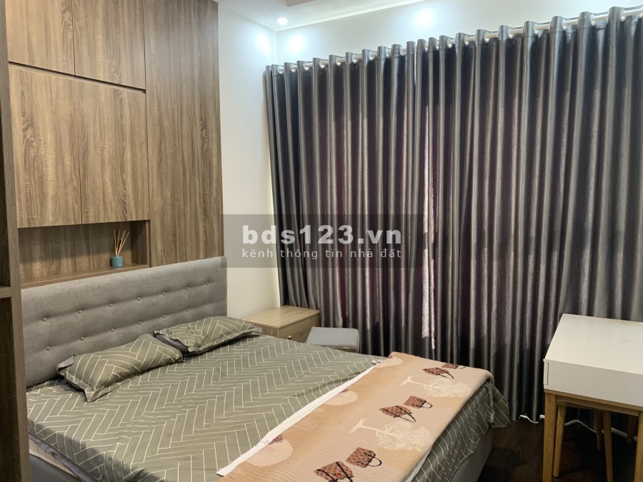 Cho thuê căn hộ Novaland Hồng Hà tầng 19, gió mát, 74m2, giá 14tr/tháng