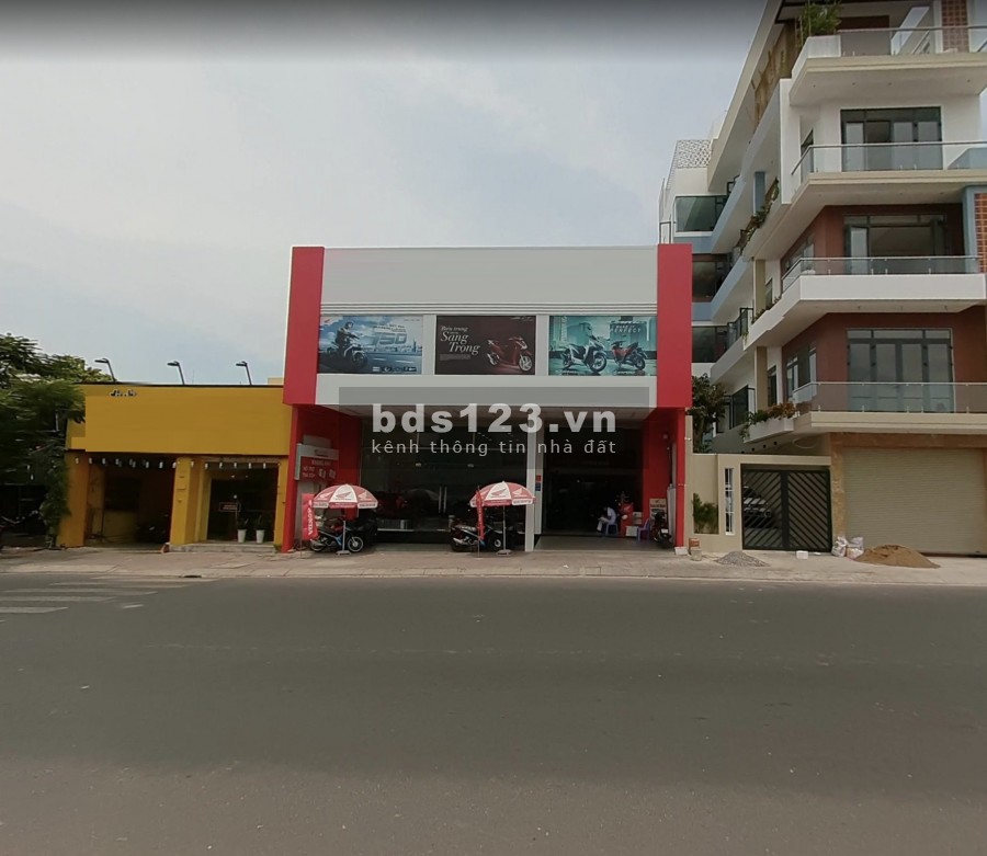 Phạm Ngọc Thạch, Phường 6, Quận 3 _ mt 8 x 15