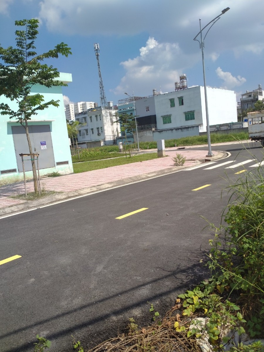 Cần tiền bán gấp lô đất ngay Chợ đã có sổ 639TR sang tên ngay