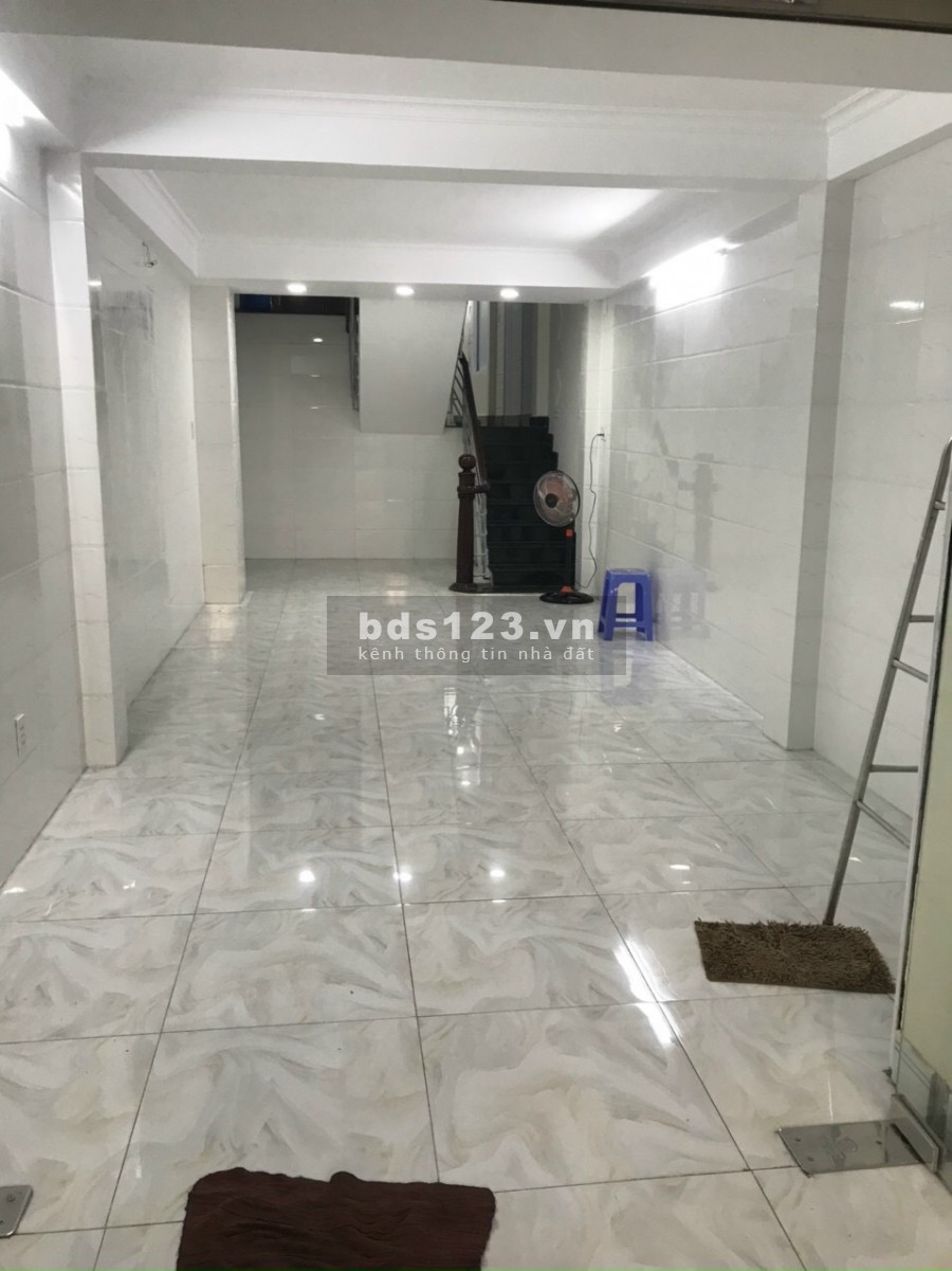 Bán nhà MTKD Đường Lê Hoàng Phái, Phường 17, Gò Vấp, 96.m2 giá 12.7 Tỷ