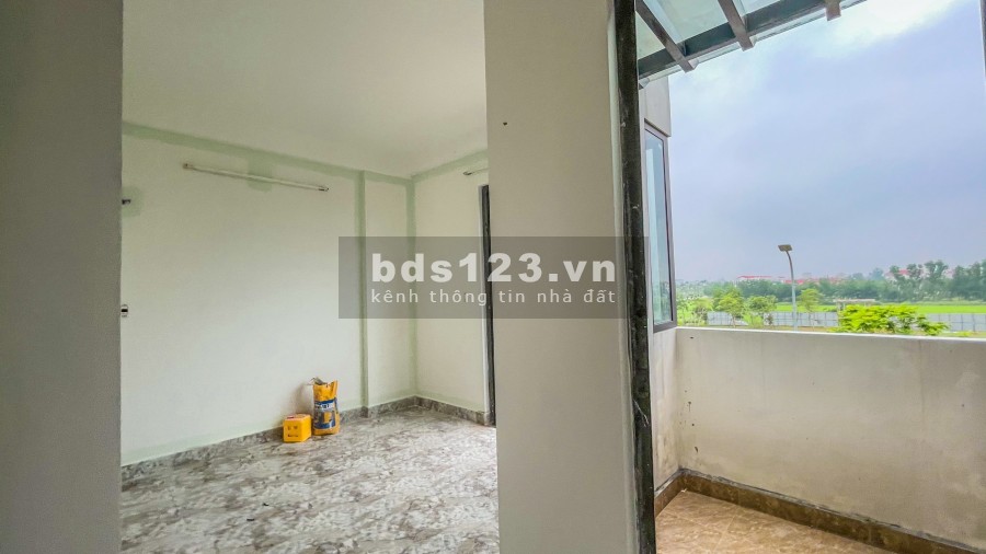 BÁN NHÀ 3 TẦNG. VIEW KHÁCH SẠN 5 SAO. CẠNH ECOGARDEN. LH: 0934_725_699