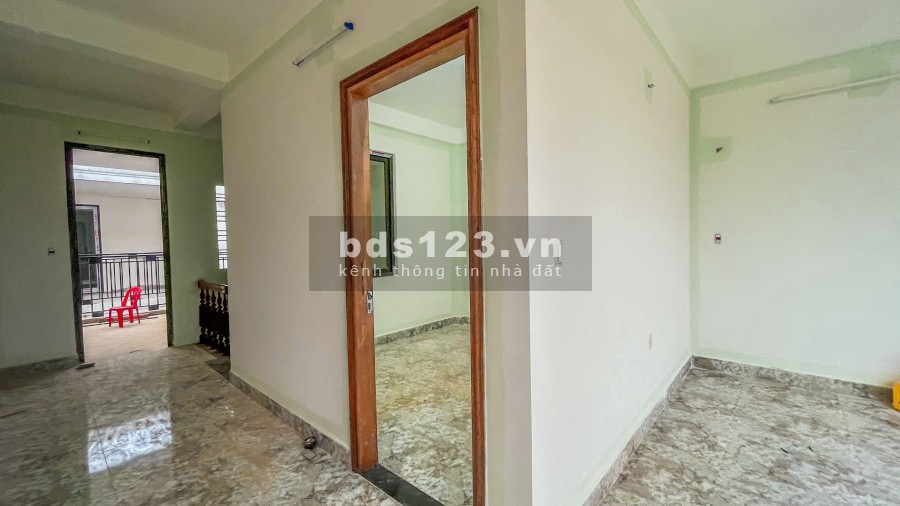 BÁN NHÀ 3 TẦNG. VIEW KHÁCH SẠN 5 SAO. CẠNH ECOGARDEN. LH: 0934_725_699