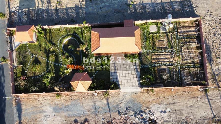 ĐẤT ĐẦU TƯ NGHỈ DƯỠNG CHỈ 1,1 TRIỆU 1M2 DIỆN TÍCH TỪ 1000 M2 TRỞ LÊN CẬN KHU DU LỊCH HỒ TRÀM SUỐI NƯỚC NÓNG RỪNG NGUYÊN SINH