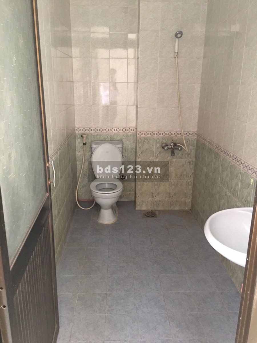 Nhà MT Ba Vì 4 tấm đúc đẹp leng keng, ngang 5m