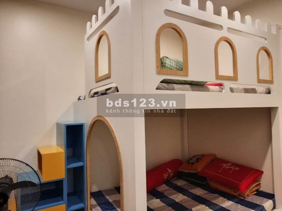 Cho thuê Chung cư Imperia Nguyễn Huy Tưởng 3 ngủ full 15 triệu. Lh 0377983070