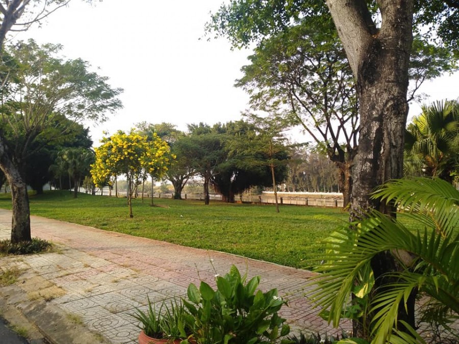 ĐẤT BIỆT THỰ LÔ GÓC KHU DÂN CƯ VEN SÔNG CAO CẤP QUẬN 7 ,141m2 17t