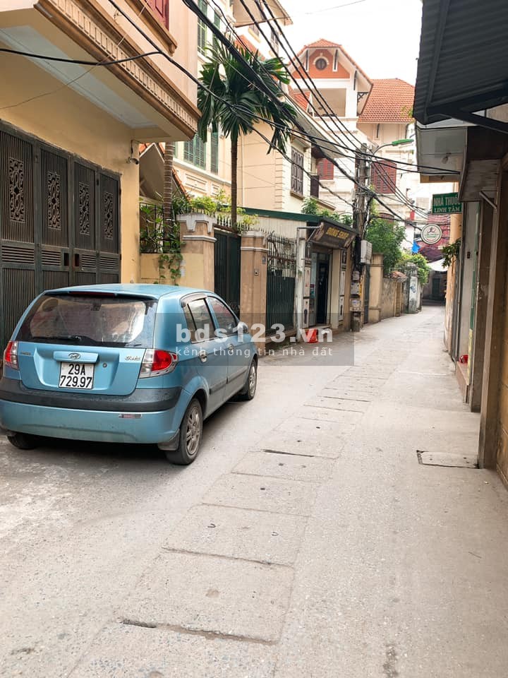 Đường Xuân Thủy, Q. Cầu Giấy, 50m2x5 tầng, MT 4.8m. Nhỉnh 4 tỷ.