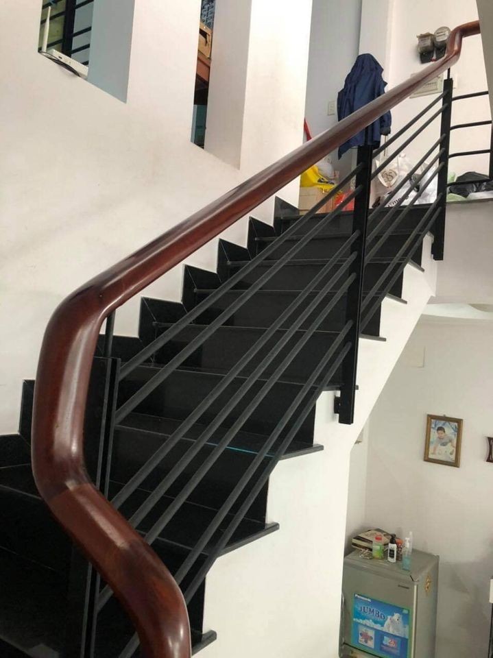 Bán nhà Mặt Tiền Ỷ Lan Ngang 4m VỈA HÈ 3M Khu Kinh Doanh Buôn Bán Giá rẻ nhất khu vực