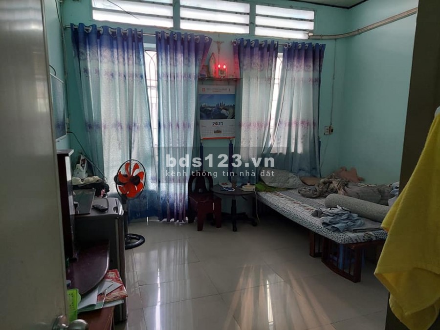 Bán nhà quận 10 ngay Cách Mạng Tháng 8, bán như cho, 82m2 đất thổ cư chỉ 8 tỷ