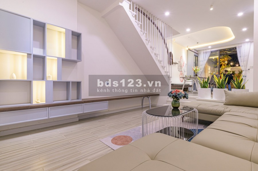 Bán nhà Ở đẹp + KD 20tr/th Trần Hưng Đạo, 60m2, 7 tầng thang…