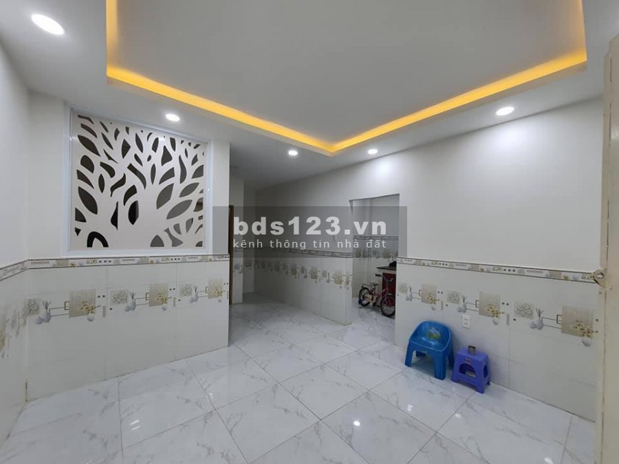 Bán nhà gần Thành Thái, BigC Tô Hiến Thành, 30m, chỉ 3 tỷ 790 triệu