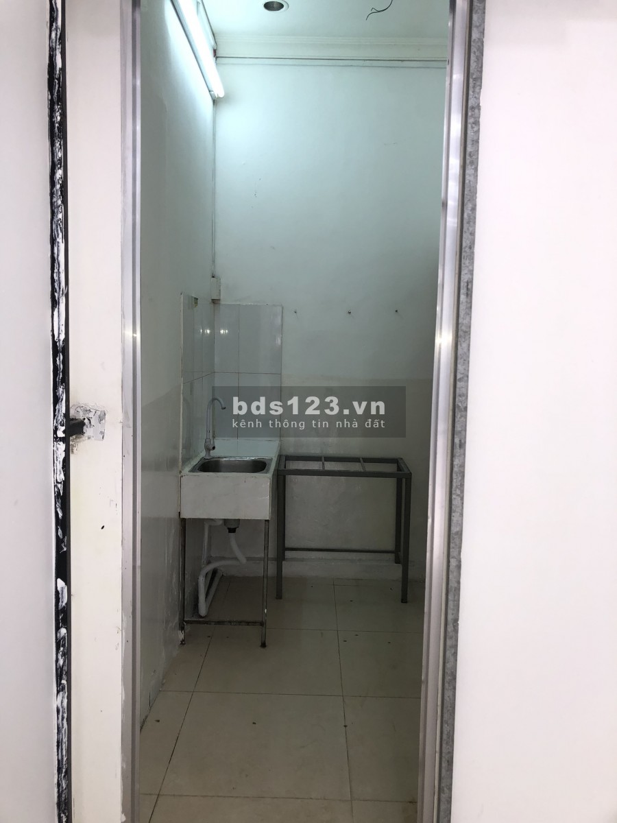 Cho thuê măt tiền 112 Hồ Văn Huê