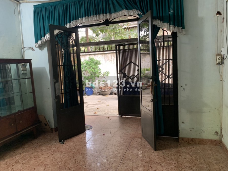 Bán rẻ nhà C4 tại đường Tú Xương, Hiệp Phú, tp Thủ Đức
