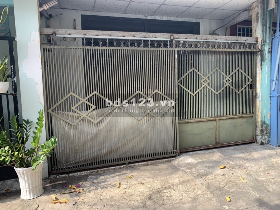 Bán rẻ nhà C4 tại đường Tú Xương, Hiệp Phú, tp Thủ Đức