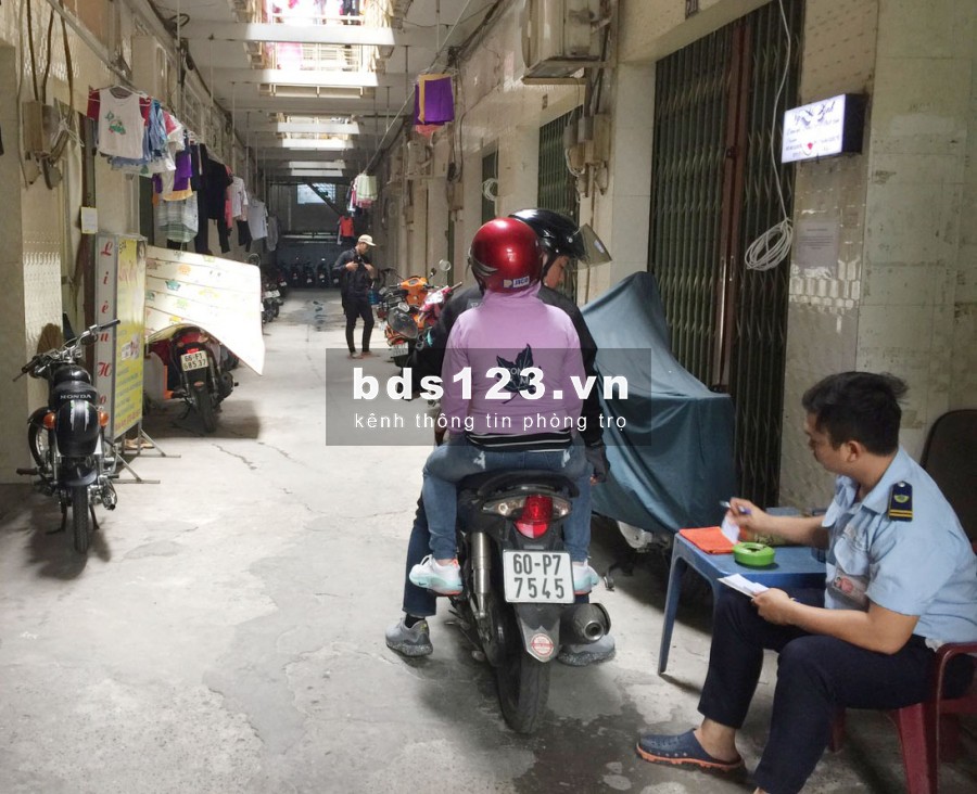 PHÒNG TRỌ ĐẸP RỘNG RÃI CHỢ TÂN MỸ SÁT PMH