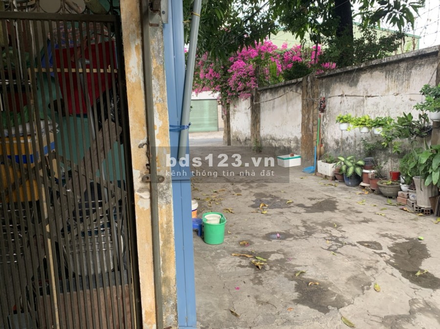 Bán rẻ nhà C4 tại đường Tú Xương, Hiệp Phú, tp Thủ Đức