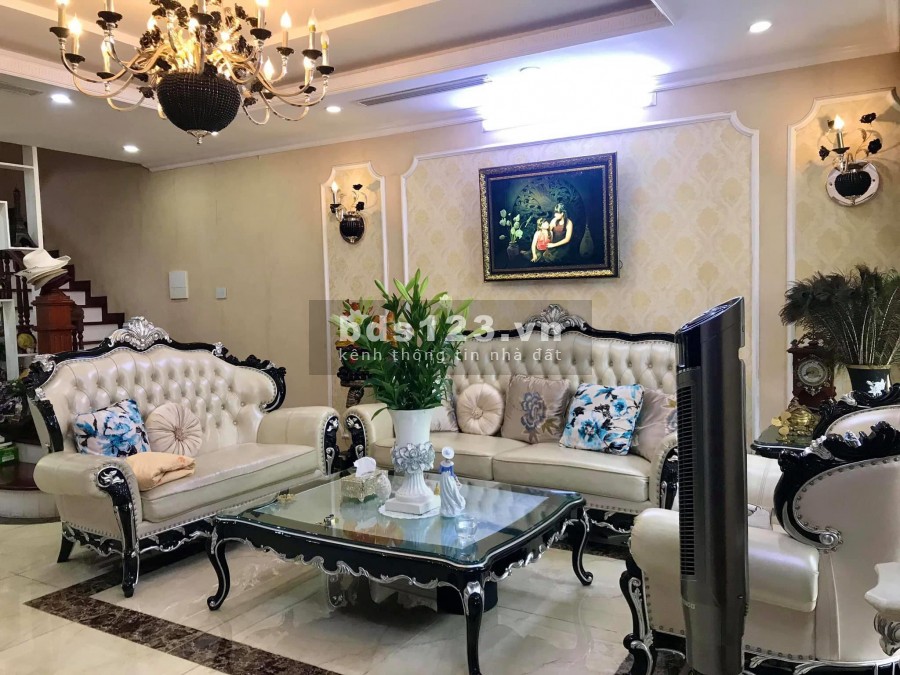 BÁN NHÀ RIÊNG CHỢ KHÂM THIÊN, QUẬN ĐỐNG ĐA. DT 30M, GIÁ 1.95 TỶ