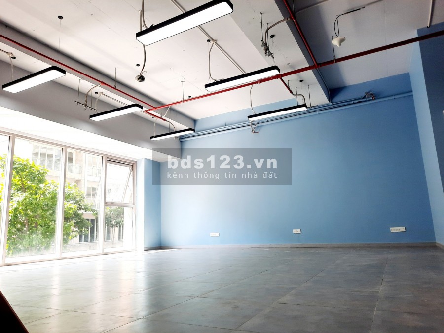 Cho thuê văn phòng 90m2 lầu 2 shophouse khối đế Sarimi quận 2 giá tốt nhất hiện tại
