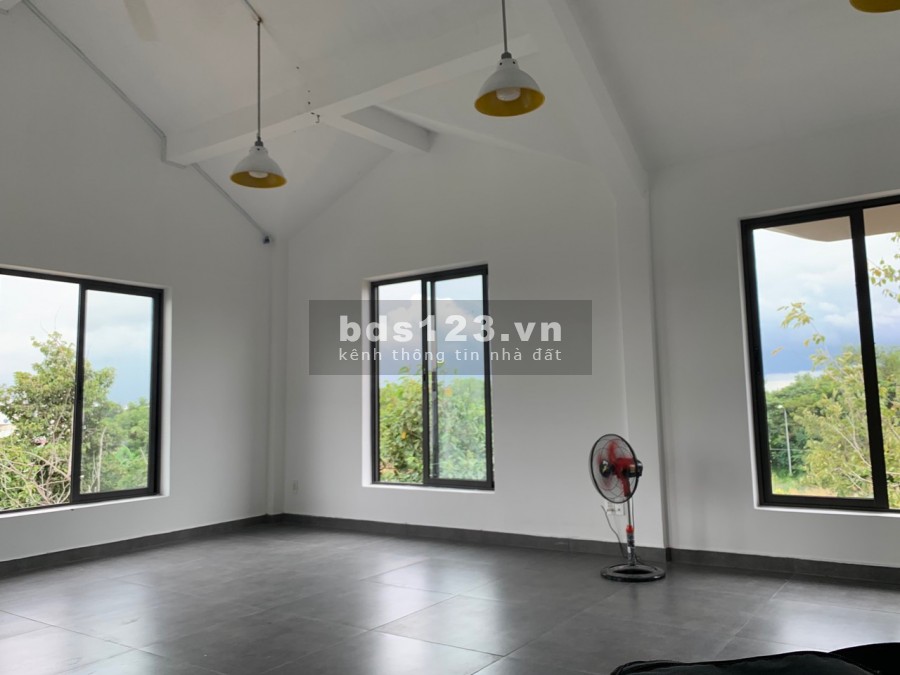 Biệt thự Phú Xuân Nhà Bè! 10x24m2 3 lầu