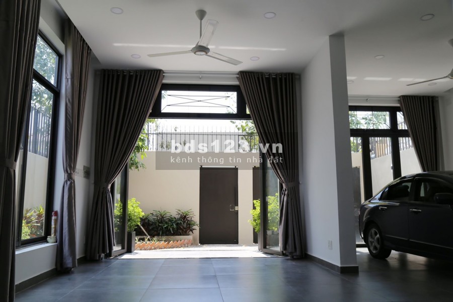 Biệt thự Phú Xuân Nhà Bè! 10x24m2 3 lầu