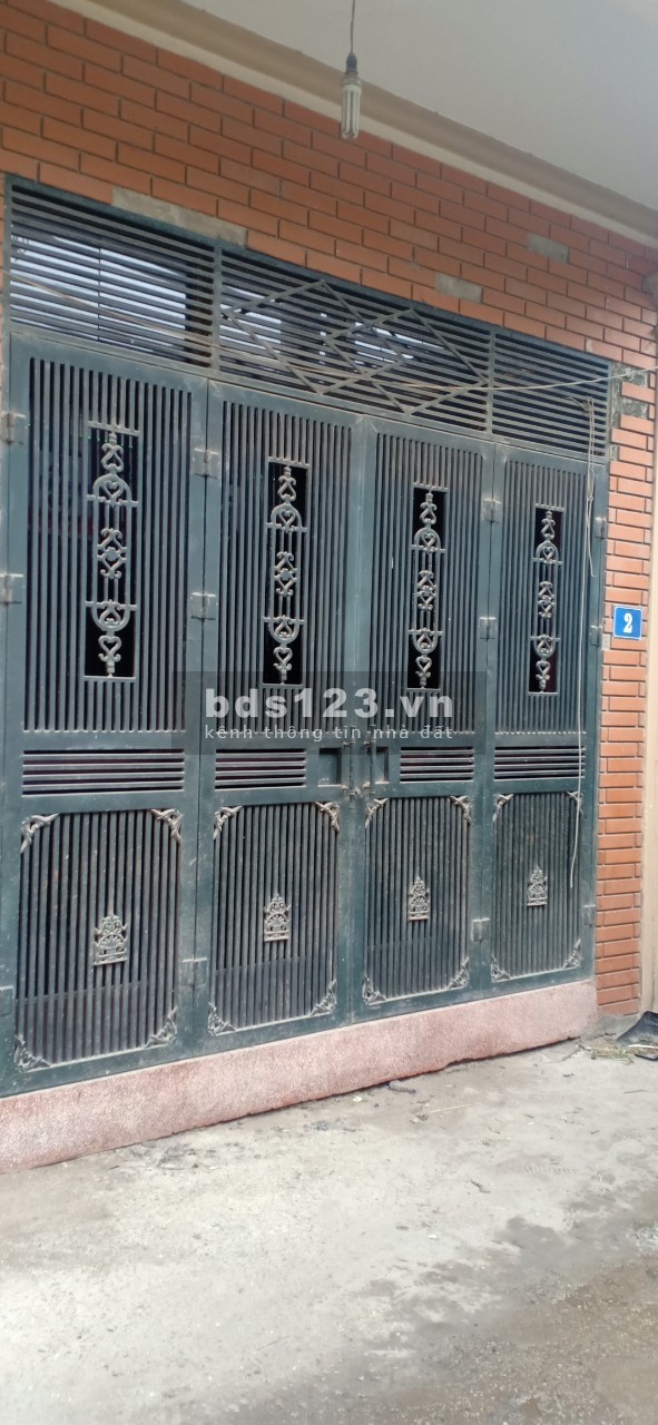 MUỐM LÊN CHUNG CƯ. BÁN NHÀ PHẠM VĂN ĐỒNG