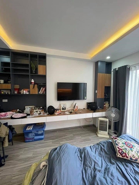 Bán nhà mặt phố khu Thanh Nhàn nhỉnh 6 tỷ, 6T, kinh doanh, ô tô