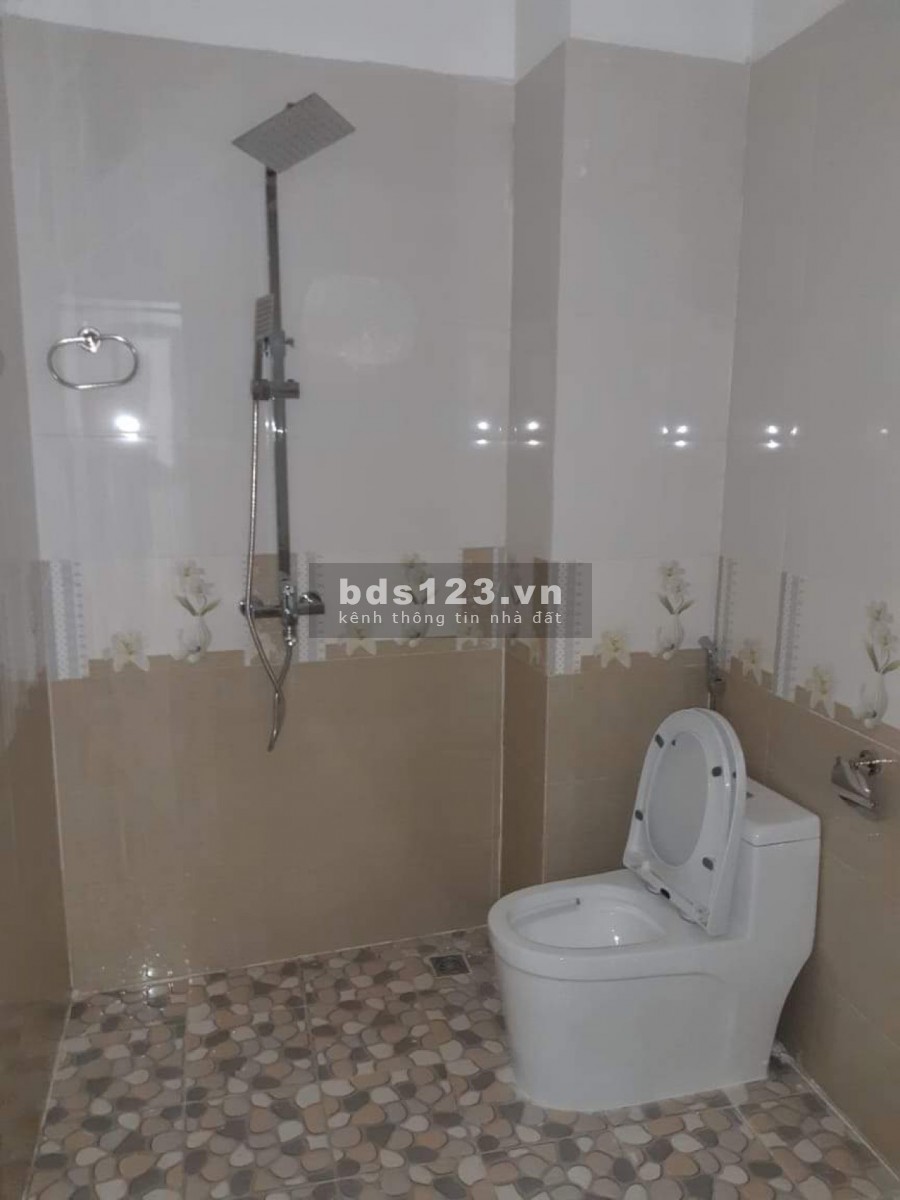 BÁN NHÀ XUÂN ĐỈNH BẮC TỪ LIÊM SIÊU PHẨM LIỀN KỀ CHỈ CÒN 2 LÔ NGÕ Ô TÔ VÀO DIỆN TÍCH 30M2 5 TẦNG 2.8 TỶ