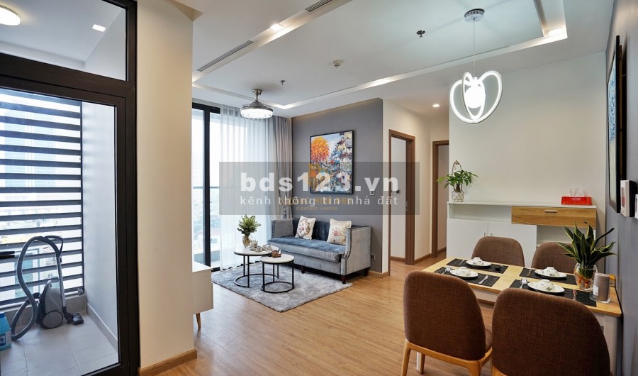 Chính Chủ Cho Thuê CCCC Vinhomes Metropolis 29 Liễu Giai 2 PN Diện Tích 82m2 Full Đồ Nhập Khẩu View Cực Đẹp LH 0915436246