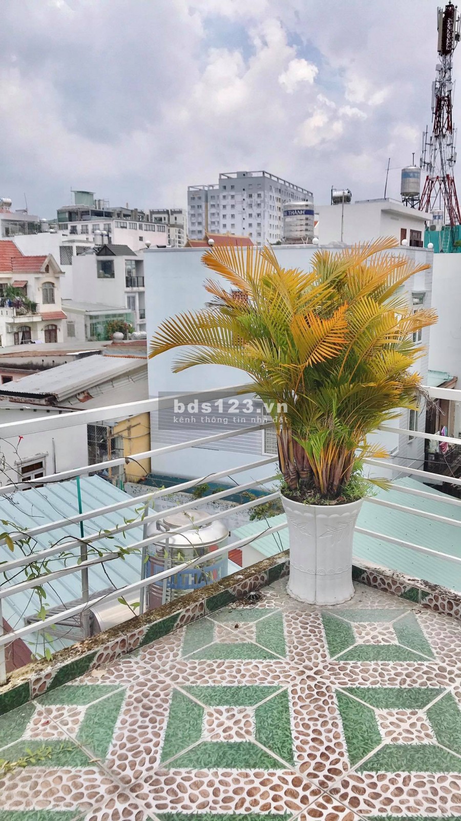 Bán gấp nhà Nguyễn Thượng Hiền, F.5, Bình Thạnh, dt 36m2, giá 4.85 tỷ